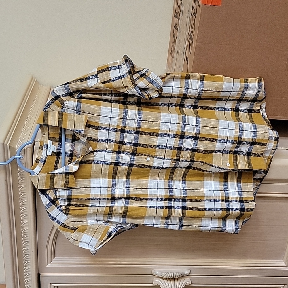 Short Sleeve button-up  linen blouse